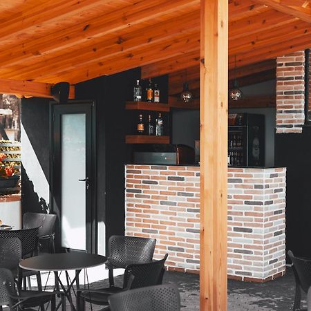 Hotel Beke Vlore Ngoại thất bức ảnh
