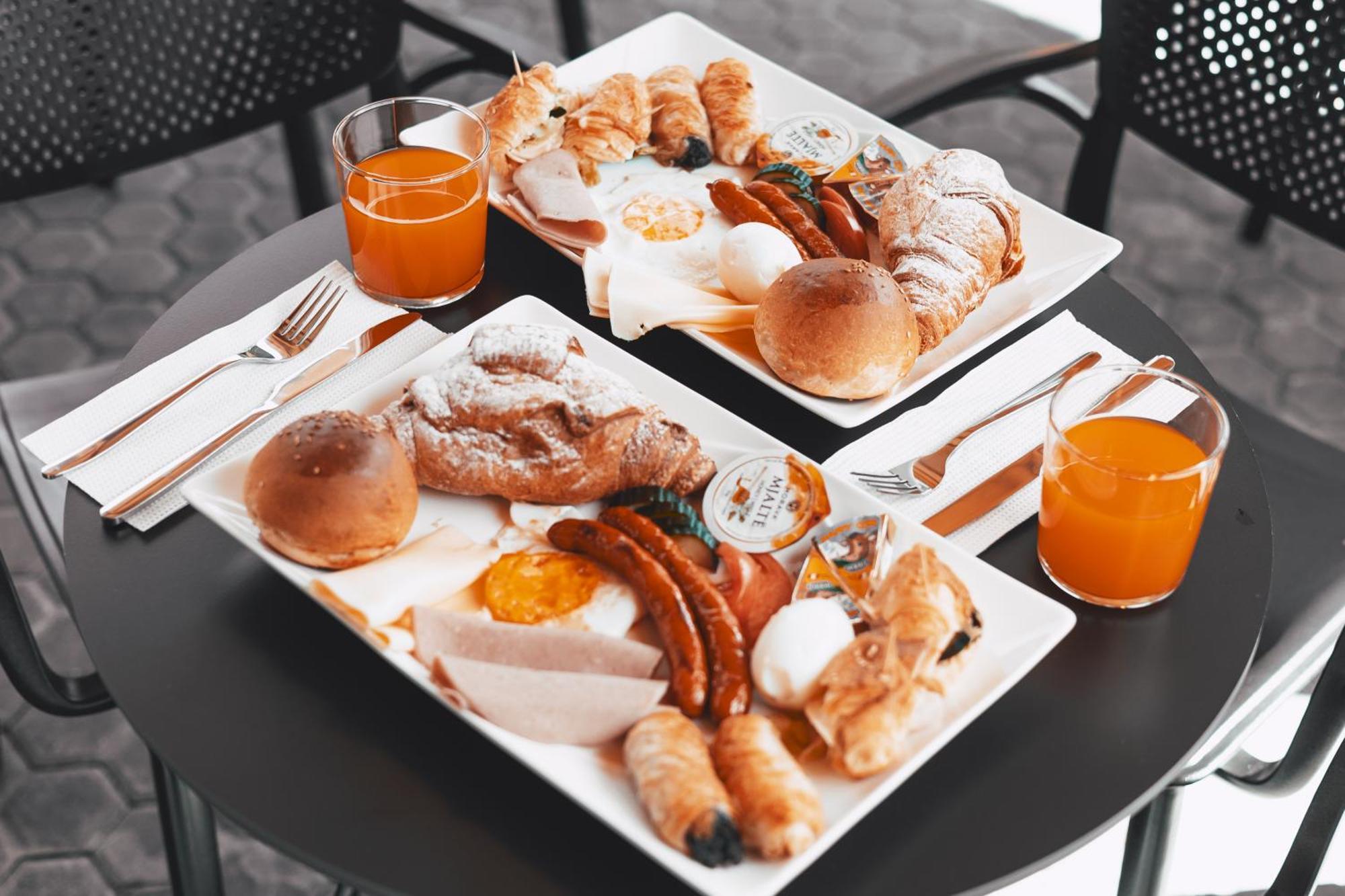 Hotel Beke Vlore Ngoại thất bức ảnh