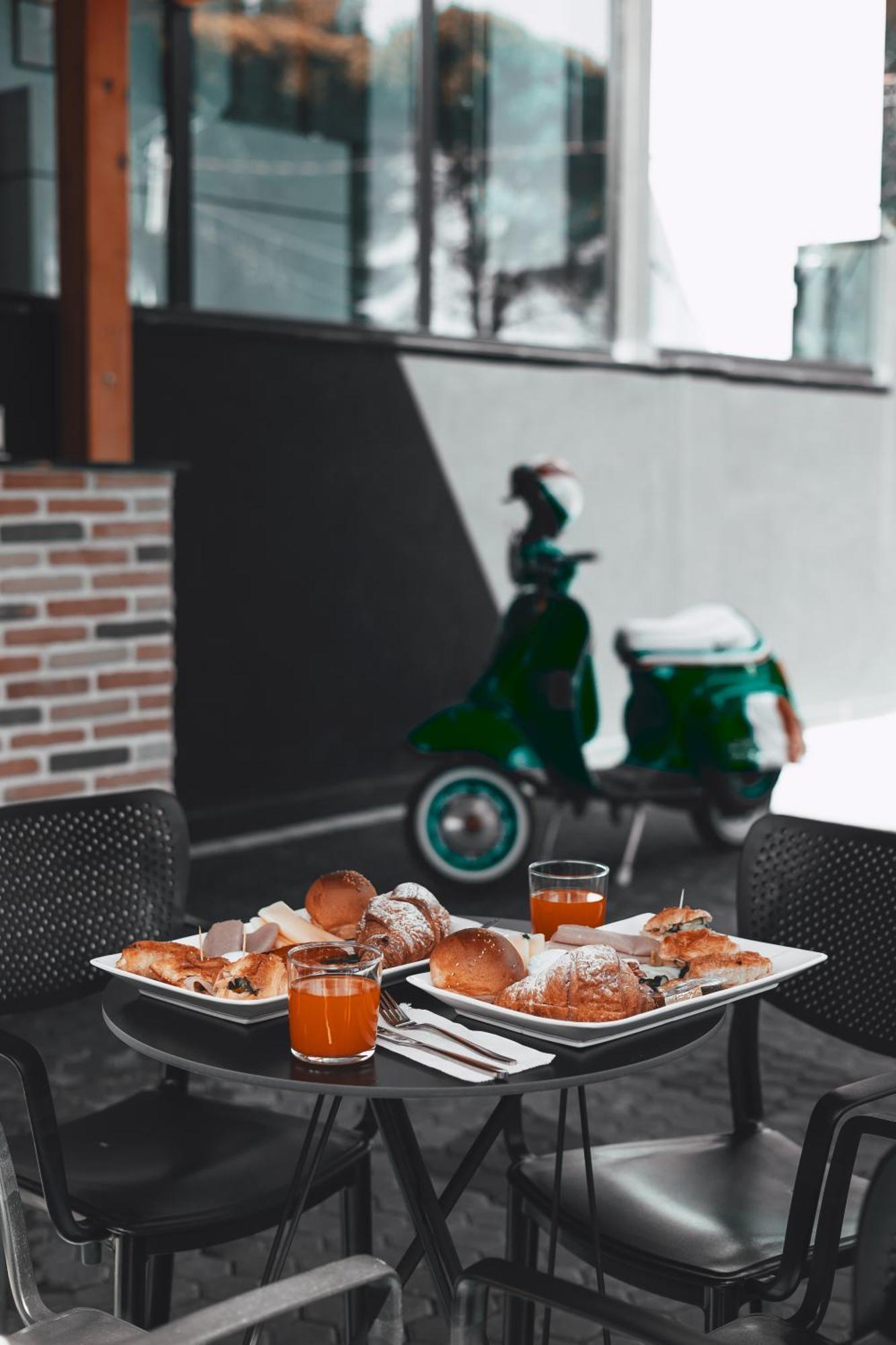 Hotel Beke Vlore Ngoại thất bức ảnh