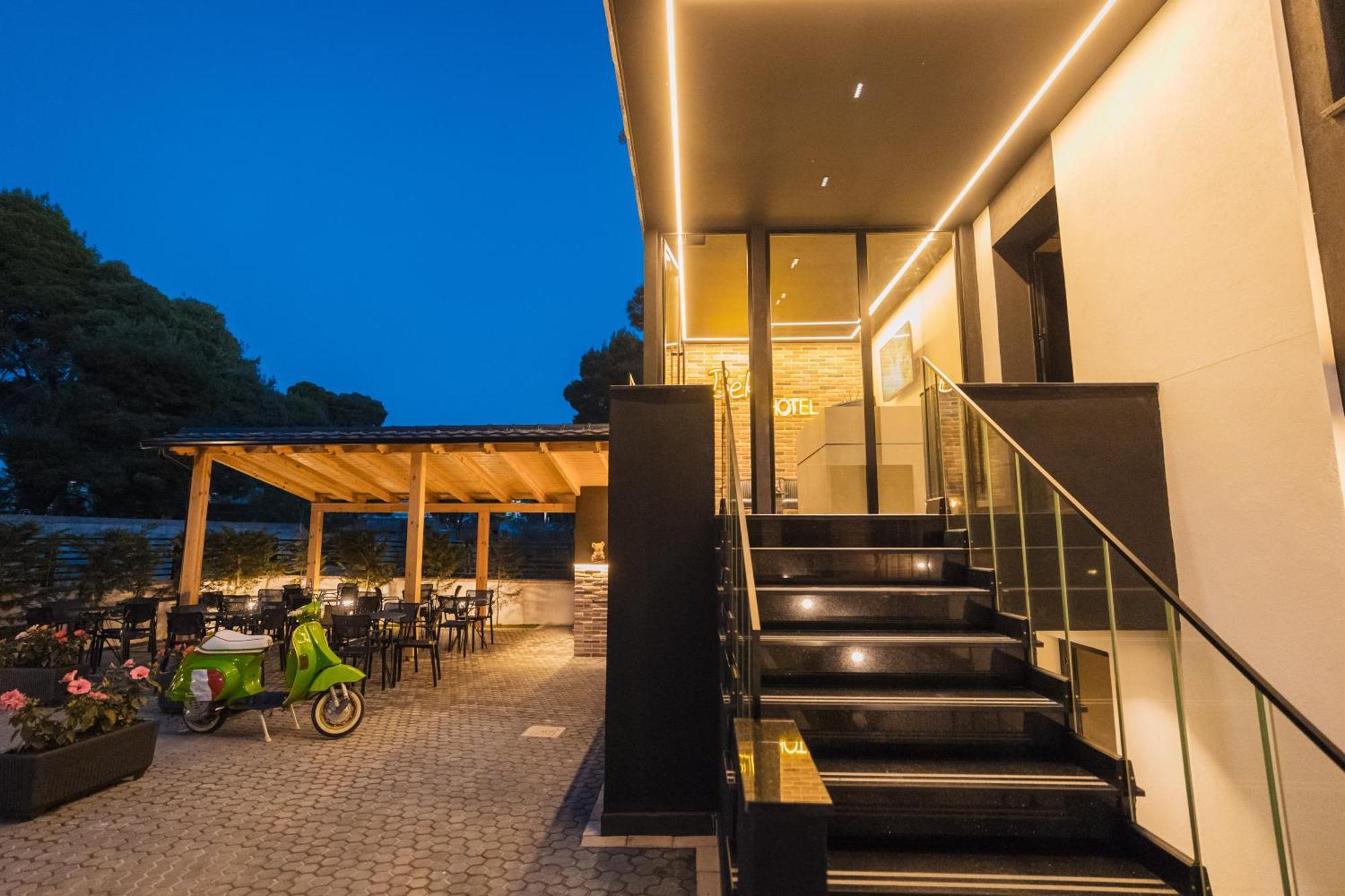 Hotel Beke Vlore Ngoại thất bức ảnh