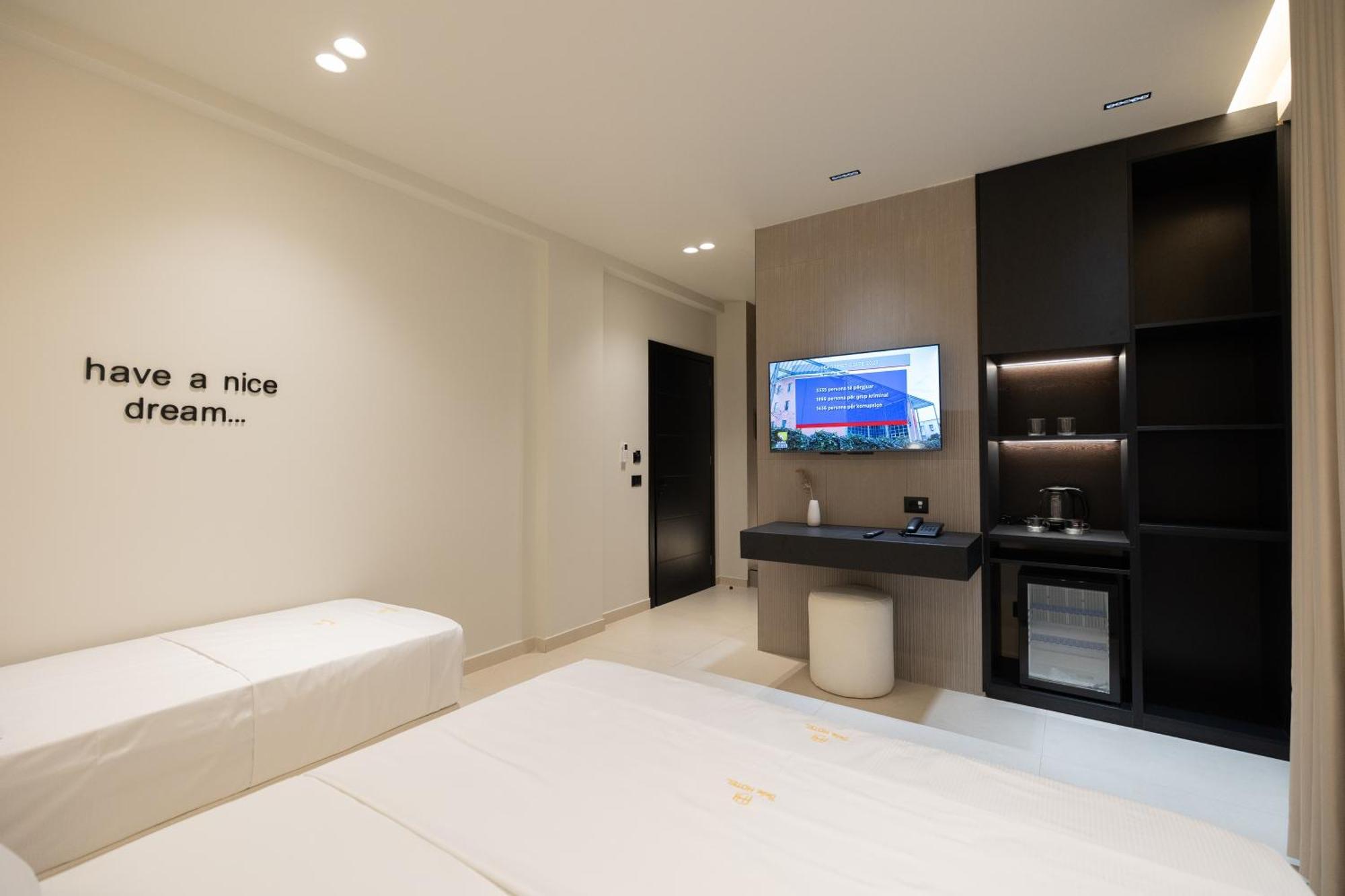 Hotel Beke Vlore Ngoại thất bức ảnh